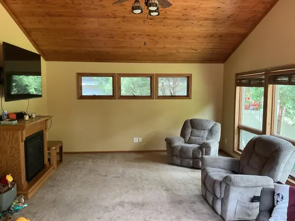 5220 Quail AVE N, Crystal, MN 55429
