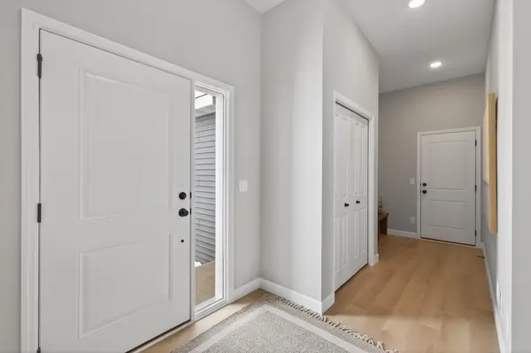 1004 Misty Meadow BLVD, Buffalo, MN 55313