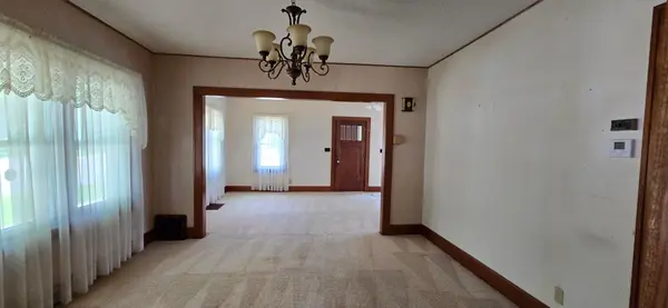 212 E 5th ST, Albert Lea, MN 56007