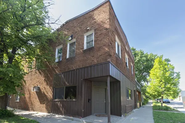 1321 Payne AVE E, Saint Paul, MN 55130
