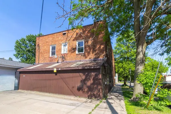 1321 Payne AVE E, Saint Paul, MN 55130
