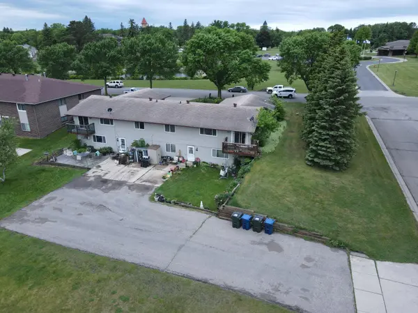 1710 N Park ST, Fergus Falls, MN 56537