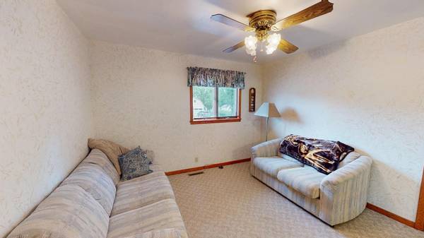 121 2nd ST N, Kiester, MN 56051