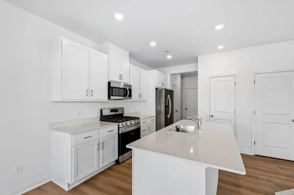6167 205th CV N, Forest Lake, MN 55025