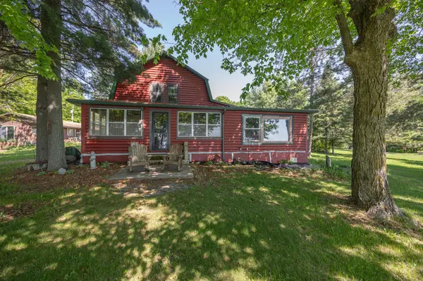 8612 Cabin Camp DR NE, Remer, MN 56672