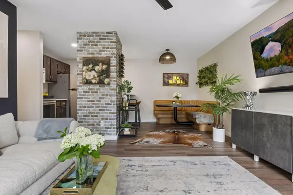 2478 Cobble Hill Alcove #D, Woodbury, MN 55125