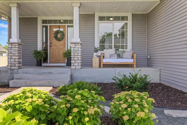 589 Montrose AVE, Delano, MN 55328