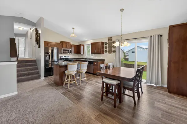 835 Highview LOOP SE, Pine City, MN 55063