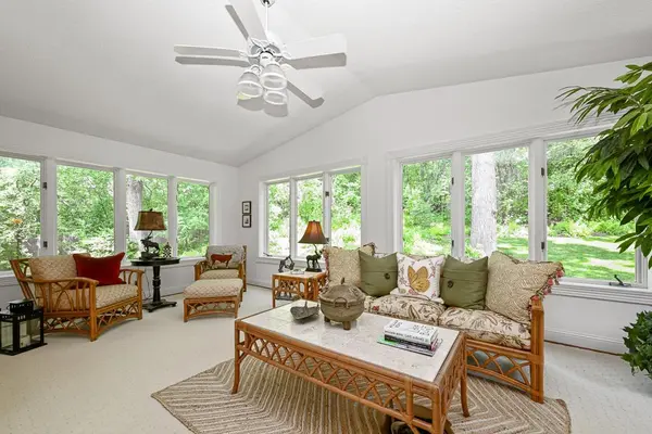 12728 Sable DR, Burnsville, MN 55337
