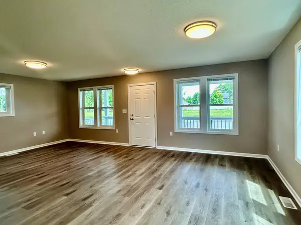 9030 Park AVE S, Bloomington, MN 55420