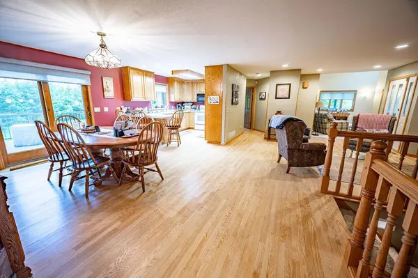 2541 90th AVE, Woodville, WI 54028