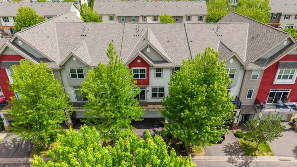 8334 Emery Pkwy N #2408, Champlin, MN 55316