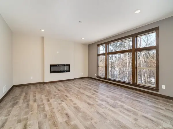 1026 Bellaire BLVD NW, Isanti, MN 55040