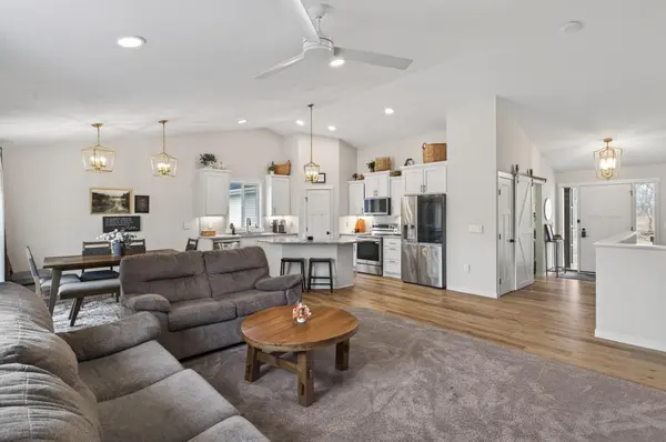 18753 Orchid ST NW, Oak Grove, MN 55303