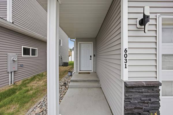 6031 8th ST W, West Fargo, ND 58078