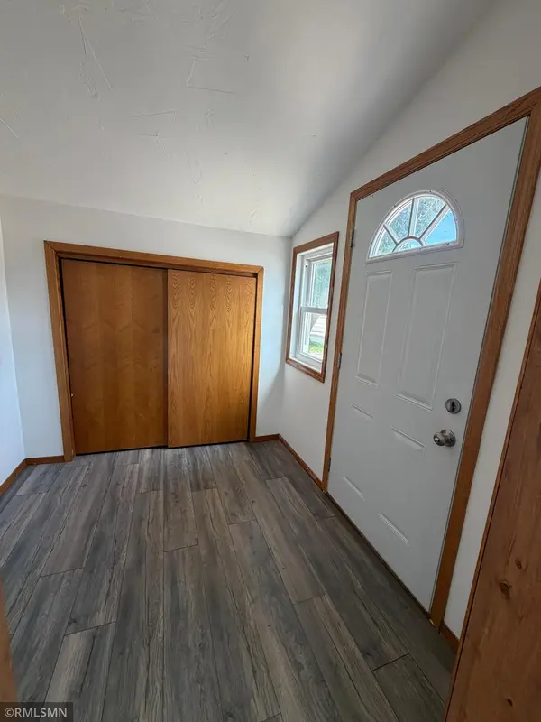 607 1st AVE E, Shakopee, MN 55379