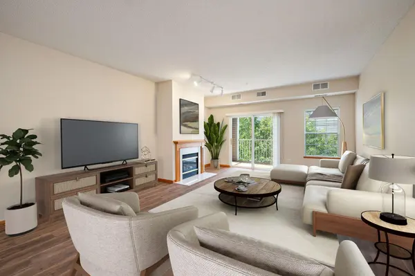 12727 College View DR #203, Eden Prairie, MN 55347