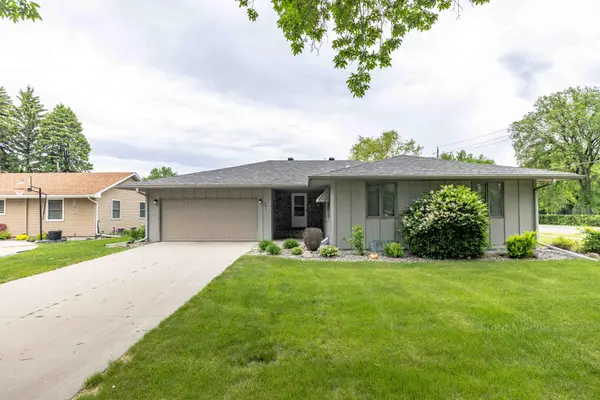 501 23rd AVE S, Fargo, ND 58103