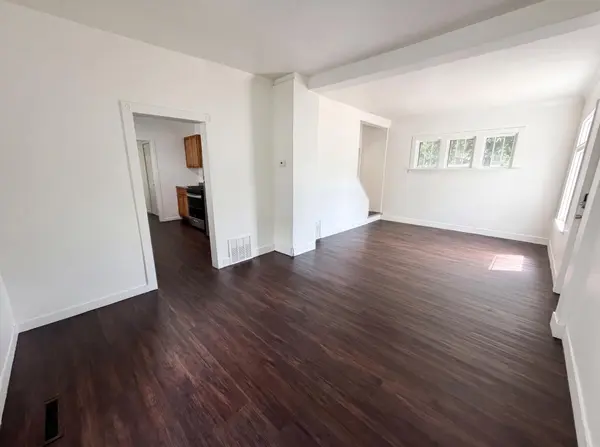 5200 Camden AVE N, Minneapolis, MN 55430