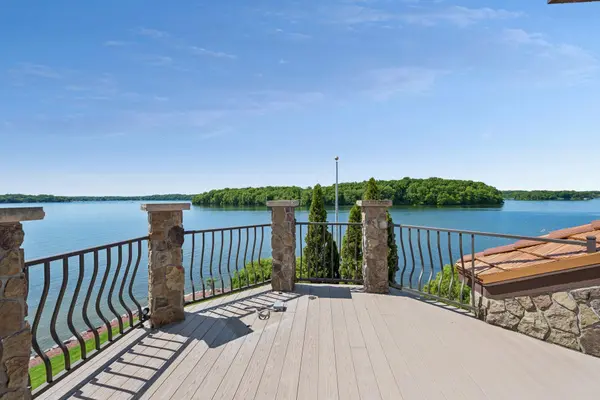 4100 Enchanted LN, Mound, MN 55364