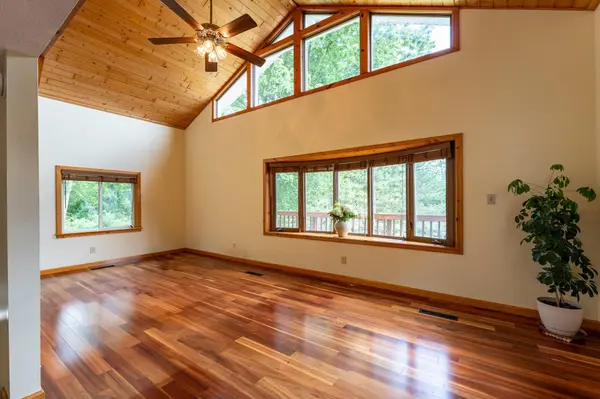 15771 Sherwood TRL, Zumbrota, MN 55992