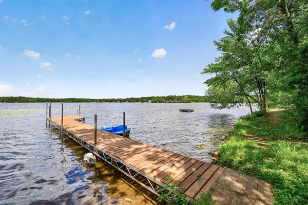 9145 Arnold AVE NW, Monticello, MN 55362