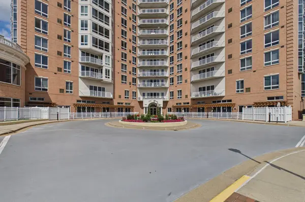 6600 Lyndale AVE S #608, Richfield, MN 55423