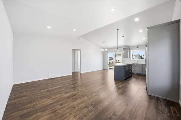 5796 Deb DR W, West Fargo, ND 58047