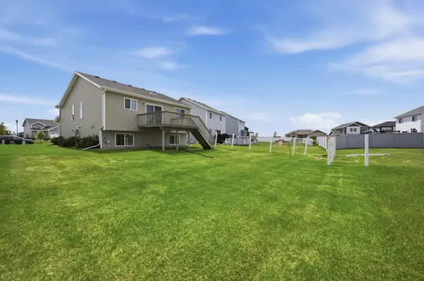 5796 Deb DR W, West Fargo, ND 58047