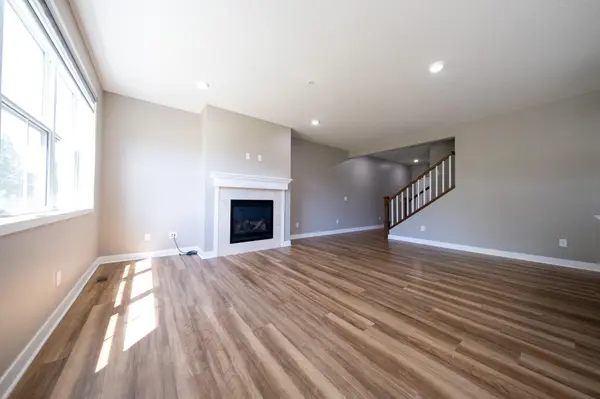 18335 Glassner WAY, Lakeville, MN 55044