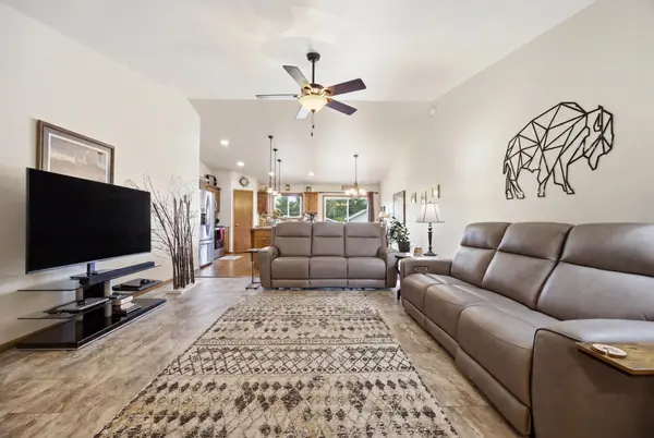 1426 Goldenwood DR, West Fargo, ND 58078