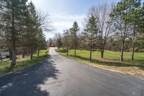 20881 Lake Ridge DR, Prior Lake, MN 55372