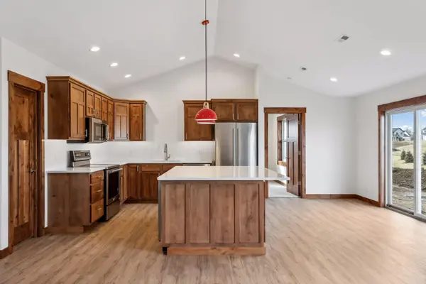 745 165th ST, Hammond, WI 54015