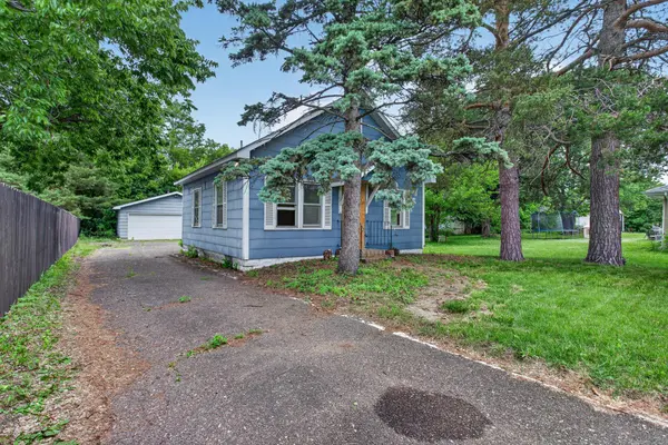 7624 68th AVE N, Brooklyn Park, MN 55428