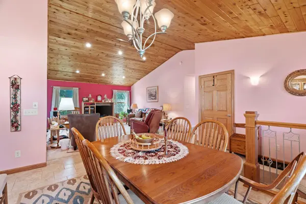35084 Hinckley RD, Hinckley, MN 55037