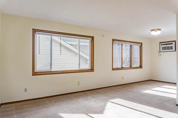 904 9th AVE SE, Minneapolis, MN 55414