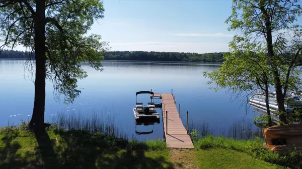 156 Lakeshore DR, Moose Lake, MN 55767