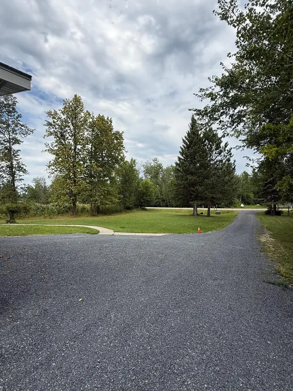 608 4th ST NW, Kelliher, MN 56650