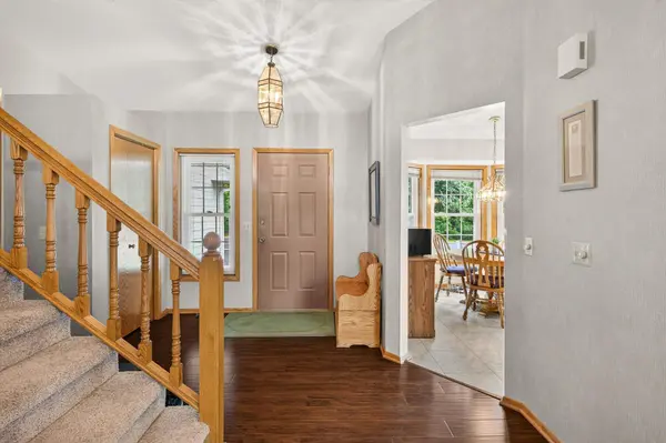 1305 Keller LN, Burnsville, MN 55306