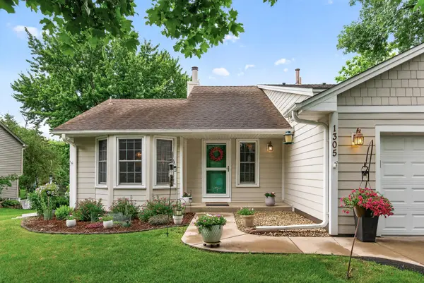 1305 Keller LN, Burnsville, MN 55306
