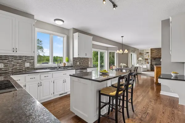 17225 Wilderness TRL SE, Prior Lake, MN 55372
