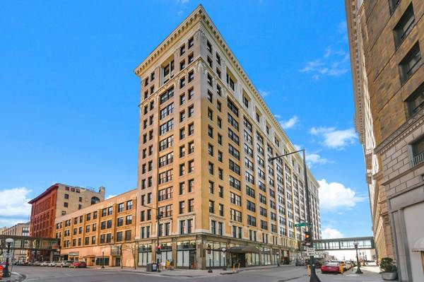 350 Saint Peter ST #909, Saint Paul, MN 55102