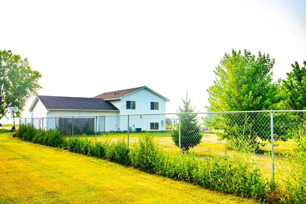 1616 Evergreen DR, Ogilvie, MN 56358