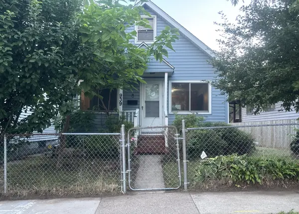 939 Earl ST, Saint Paul, MN 55106