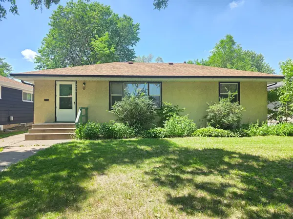 4929 Queen AVE N, Minneapolis, MN 55430