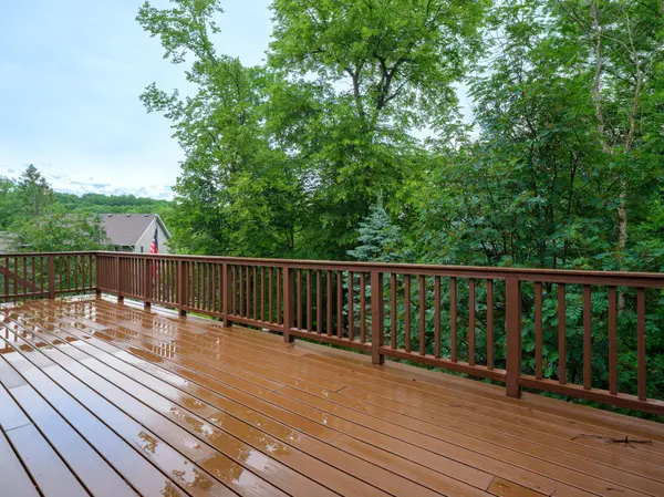 1404 Woodland DR SW, Rochester, MN 55902