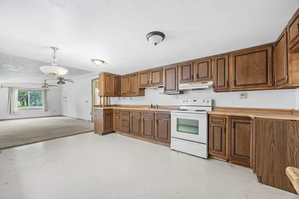 118 2nd ST SW, Hillsboro, ND 58045