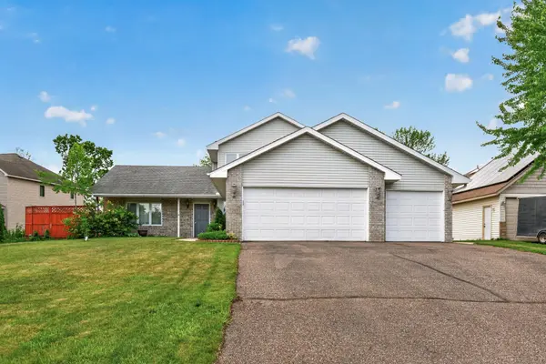 7060 137th AVE NW, Ramsey, MN 55303