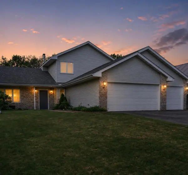 7060 137th AVE NW, Ramsey, MN 55303