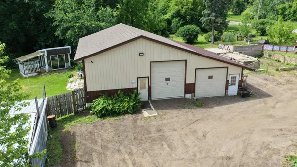 27352 County Road 34, Paynesville, MN 56362